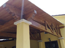 veranda in legno lamellare - particolare degli incastri